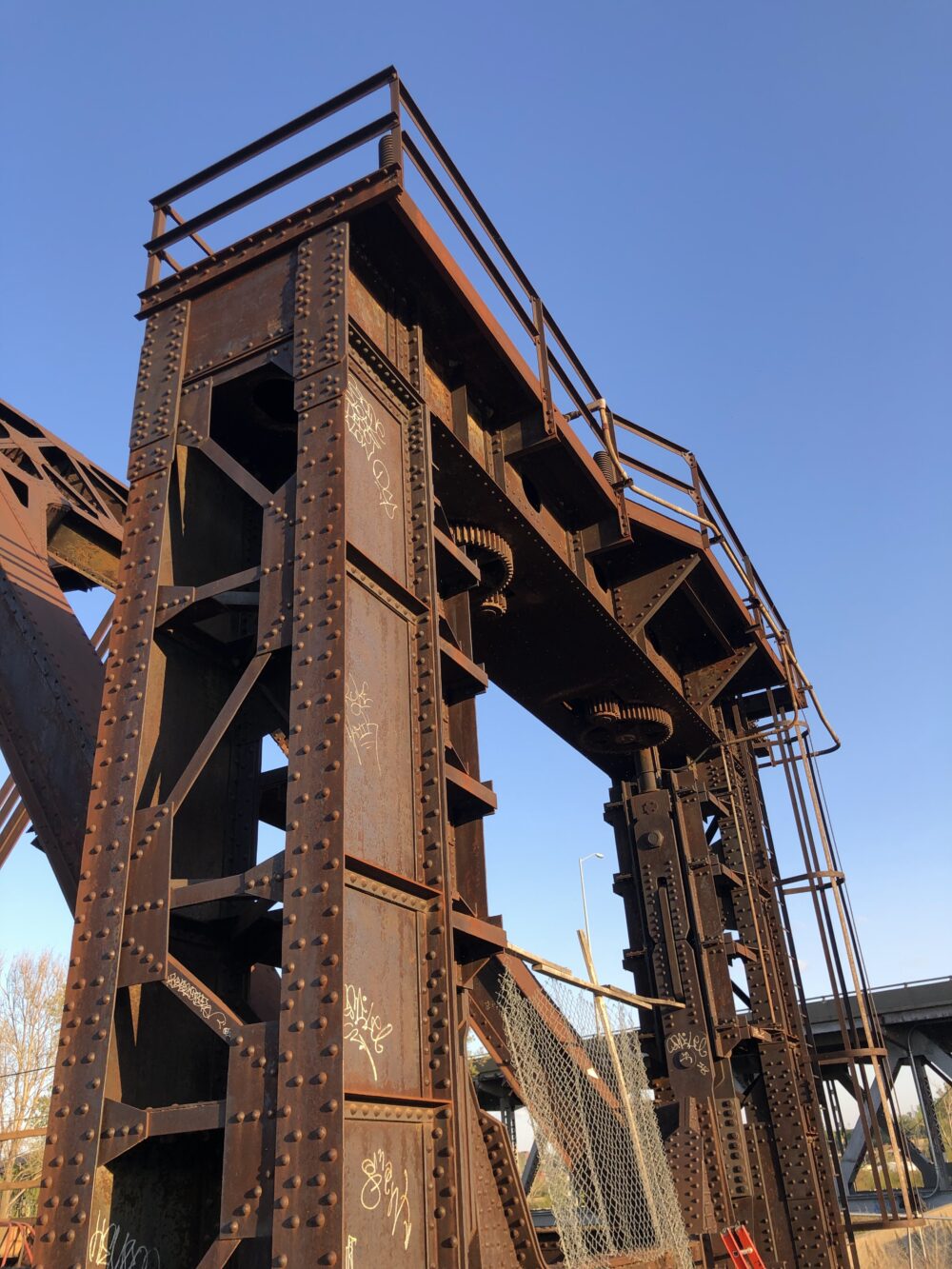 Image of the lift gate by Cory Pucket.